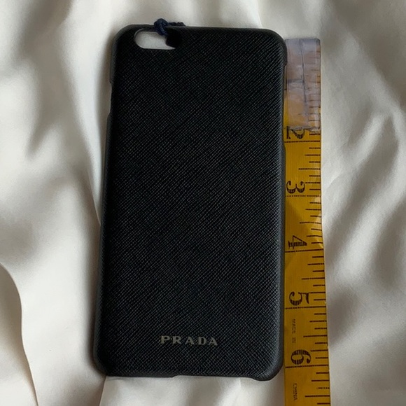 PRADA phone case - Picture 9 of 10